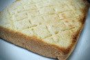 山パン直伝の「メロンパン風トースト」は食パン＋材料3つで簡単にできて優しいお味だよ