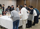 日本パン公正取引協議会、関東甲信越地区包装食パン表示検査会を開催　消費者が検査