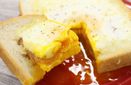 「くりぬきトースト」はパンをくり抜いて好きな具材を落とすだけ！--チーズベーコンエッグとトーストの合体レシピ