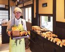 和歌山経済新聞　旬野菜で季節のパンを　和歌山の「マルキ」開店２カ月　／和歌山