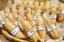 神戸が生んだ天才パン「チョコッペ」、４８年間愛される訳とは？
