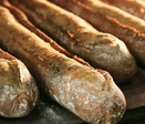 「フランス産小麦１００％」　パリバケットが新バゲット３種を発売