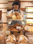 福岡三越、ベーカリーショップ「神戸屋キッチン」　総菜パンをメーンに