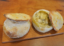 浜松のパン店がカレー専門店とコラボしたカレーパン販売へ　週替わりで違うカレー包む