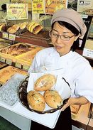 福田産シラス、パンで　掛川の製造店がスーパーと開発