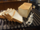 食物繊維がたっぷり！「スーパー大麦バーリーマックス食パン」登場