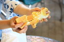 【世界初！？】世にも珍しい六角形パンの謎を追え！　製造現場に潜入して美味しさの秘密を大発見！