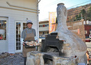 築窯技術生かしパン窯　先祖の徳利モチーフに　今田町の「窯元のパン屋」