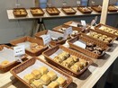 秋田・八橋のパン専門店が開店2カ月　ドイツやスペインなど輸入パンそろえ